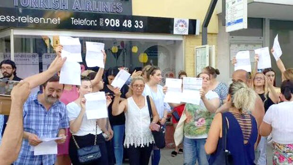 Türkçe ve Almanca \'Hakkını helal edin\' yazıp bilet paralarıyla kaçtı
