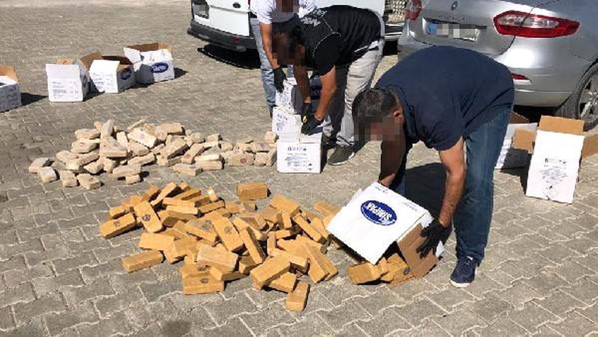 Alfa\'lı aramada otomobilde 151 kilo eroin ele geçirildi
