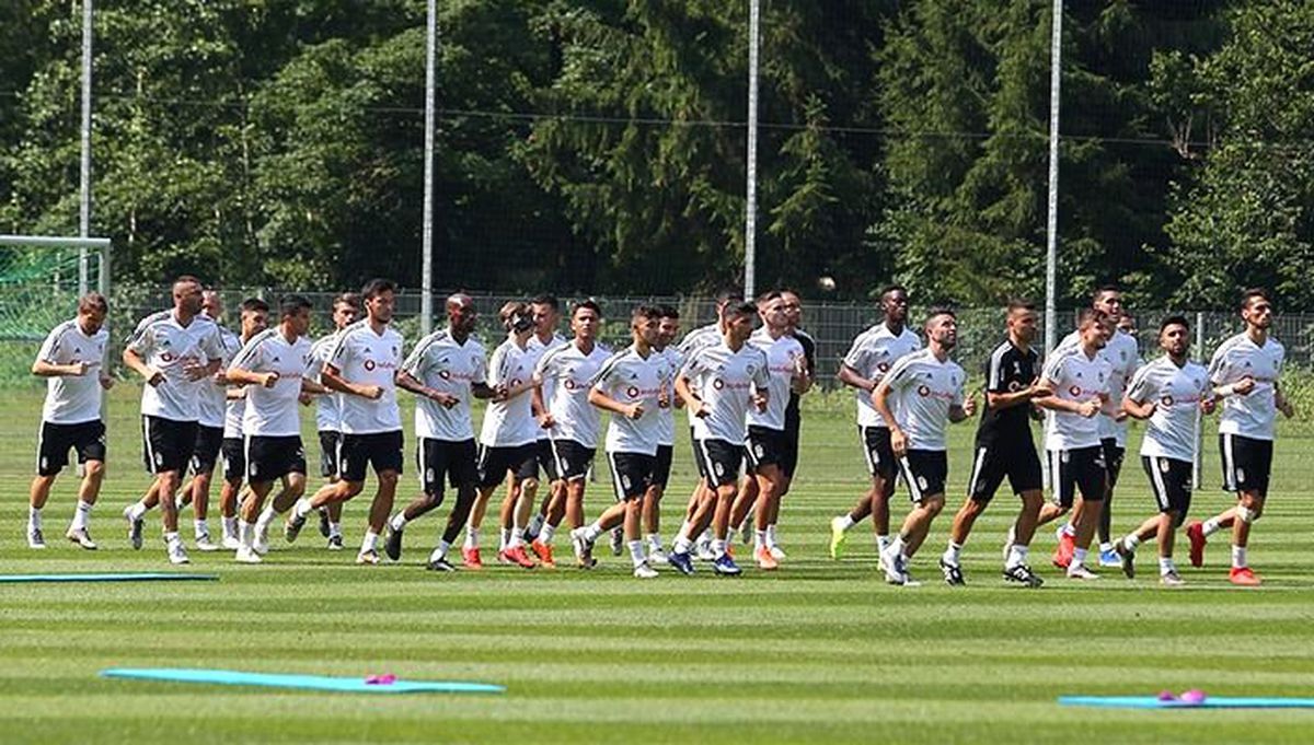 Beşiktaş, Avusturya\'da hazırlıklarını sürdürüyor