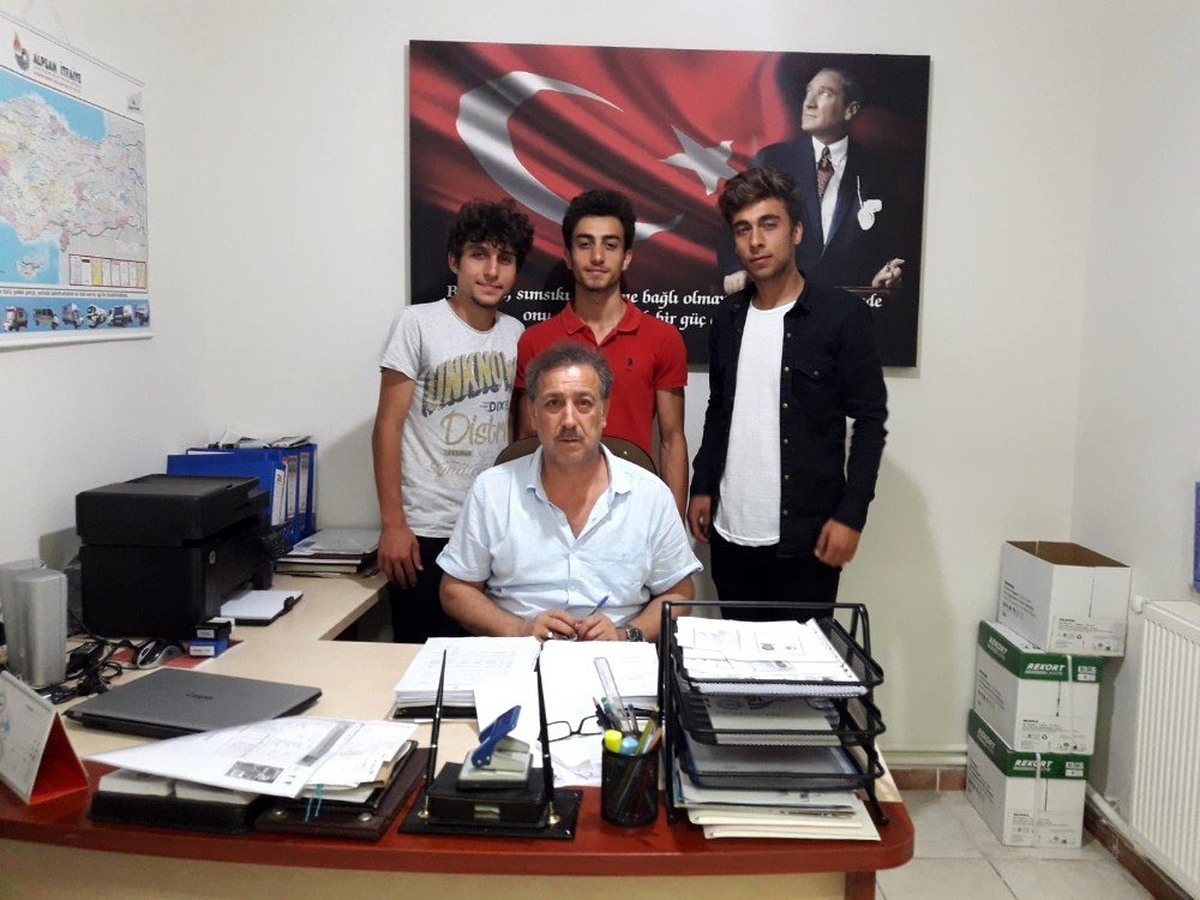 Bilecik\'te BES için 3 futbolcu evraklarını aldı