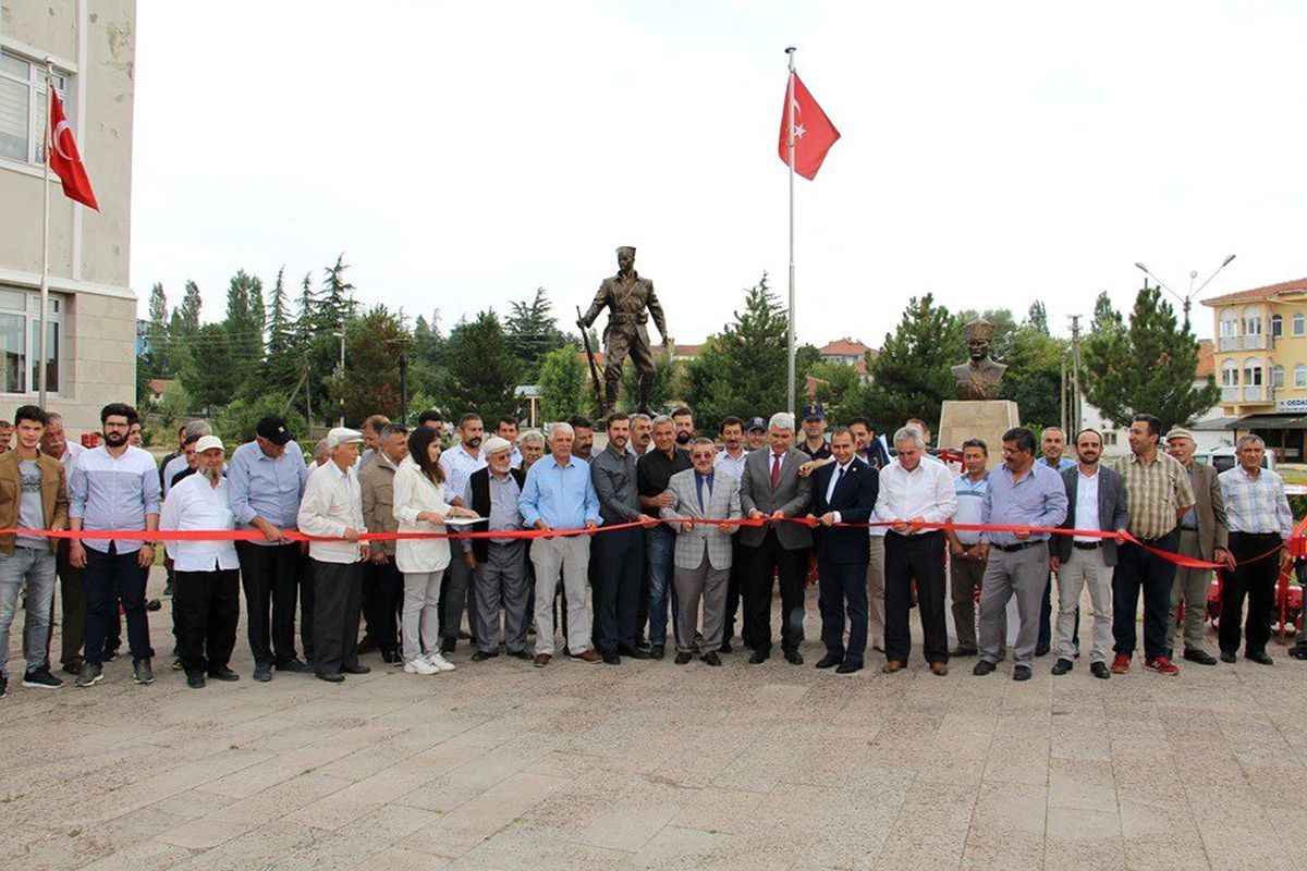 Dumlupınar\'a makine ekipmanları