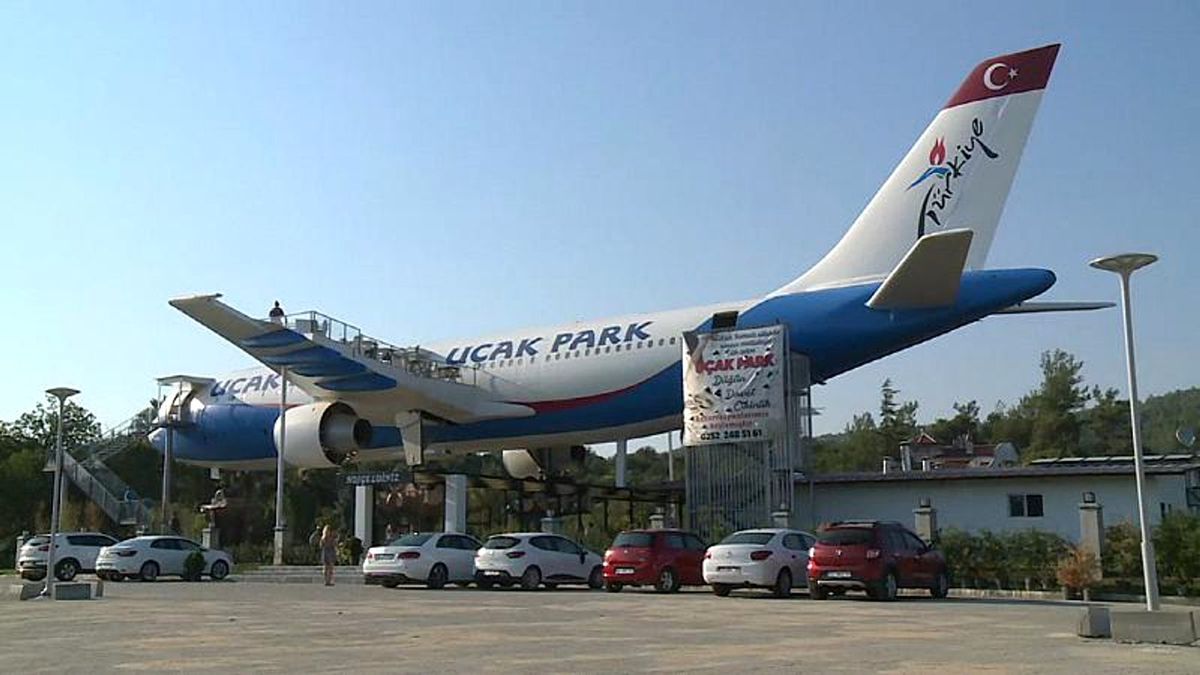 Hurda uçak Muğla\'da restoran oldu