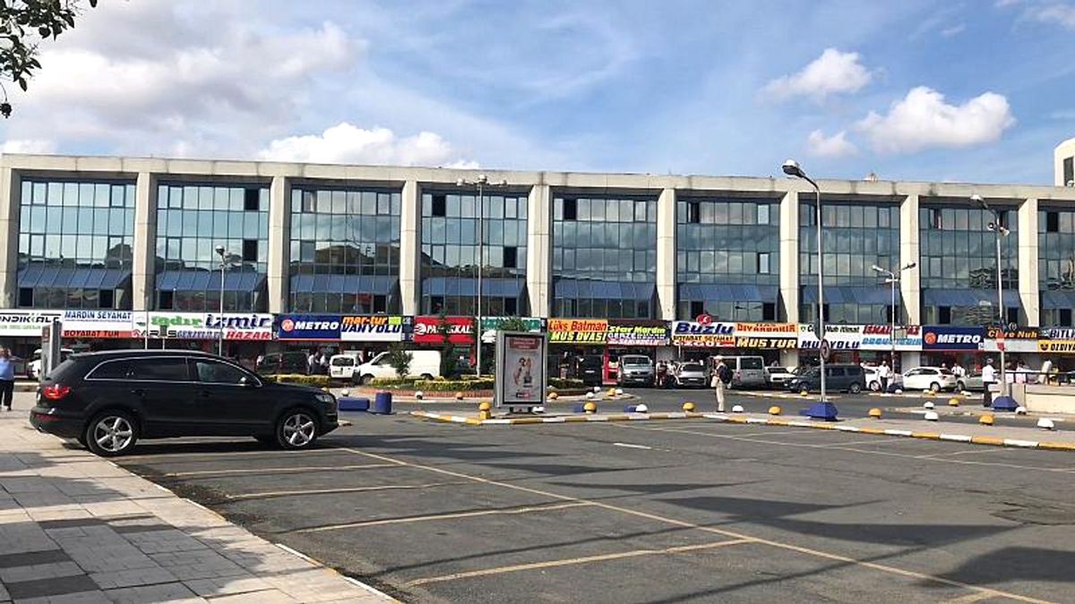 İmamoğlu\'nun \'böyle bir yere çocuğum girmez\' dediği Esenler Otogarı çalışanları: Güvende değiliz
