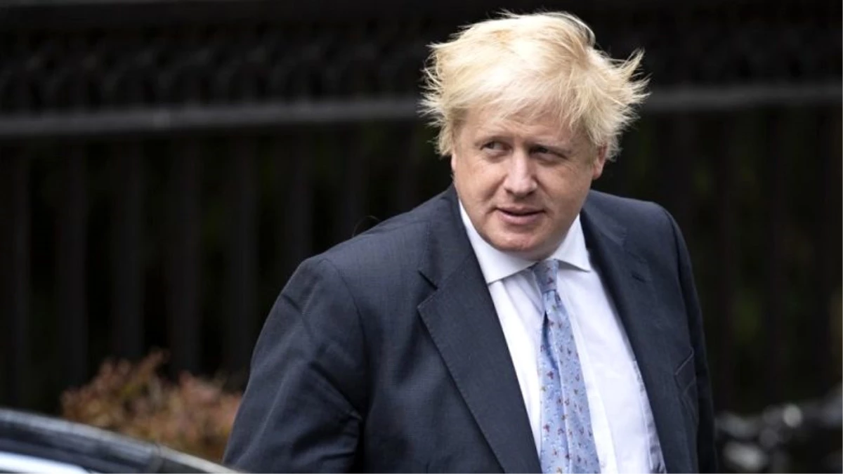 Osmanlı torunu Boris Johnson, İngiltere\'de Maliye Bakanlığını bir Müslümana teslim etti