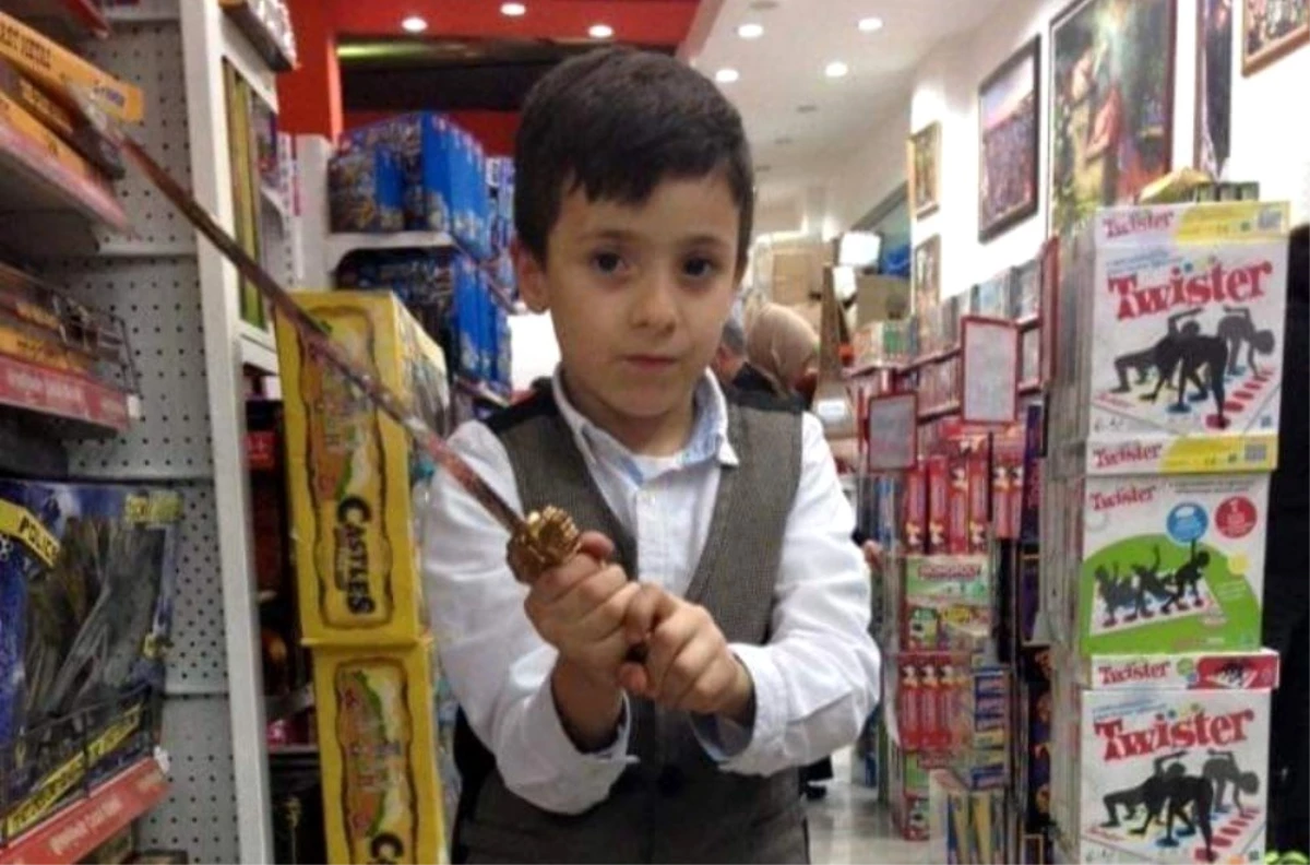 Kazada yaralanan 10 yaşındaki Efe kurtarılamadı