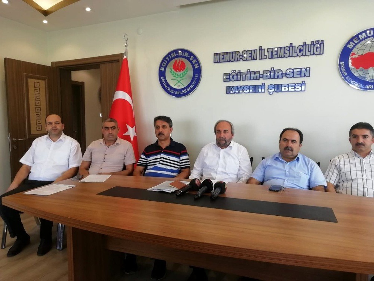 Memur-Sen Toplu Sözleşme Tekliflerini Açıkladı