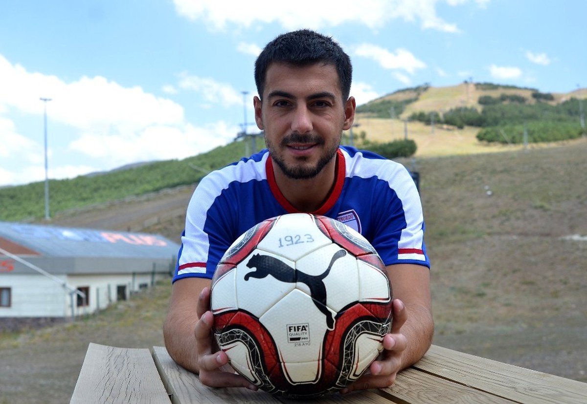 Okan Derici: "Altınordu sadece futbol kulübü değil, bir eğitim kurumu"