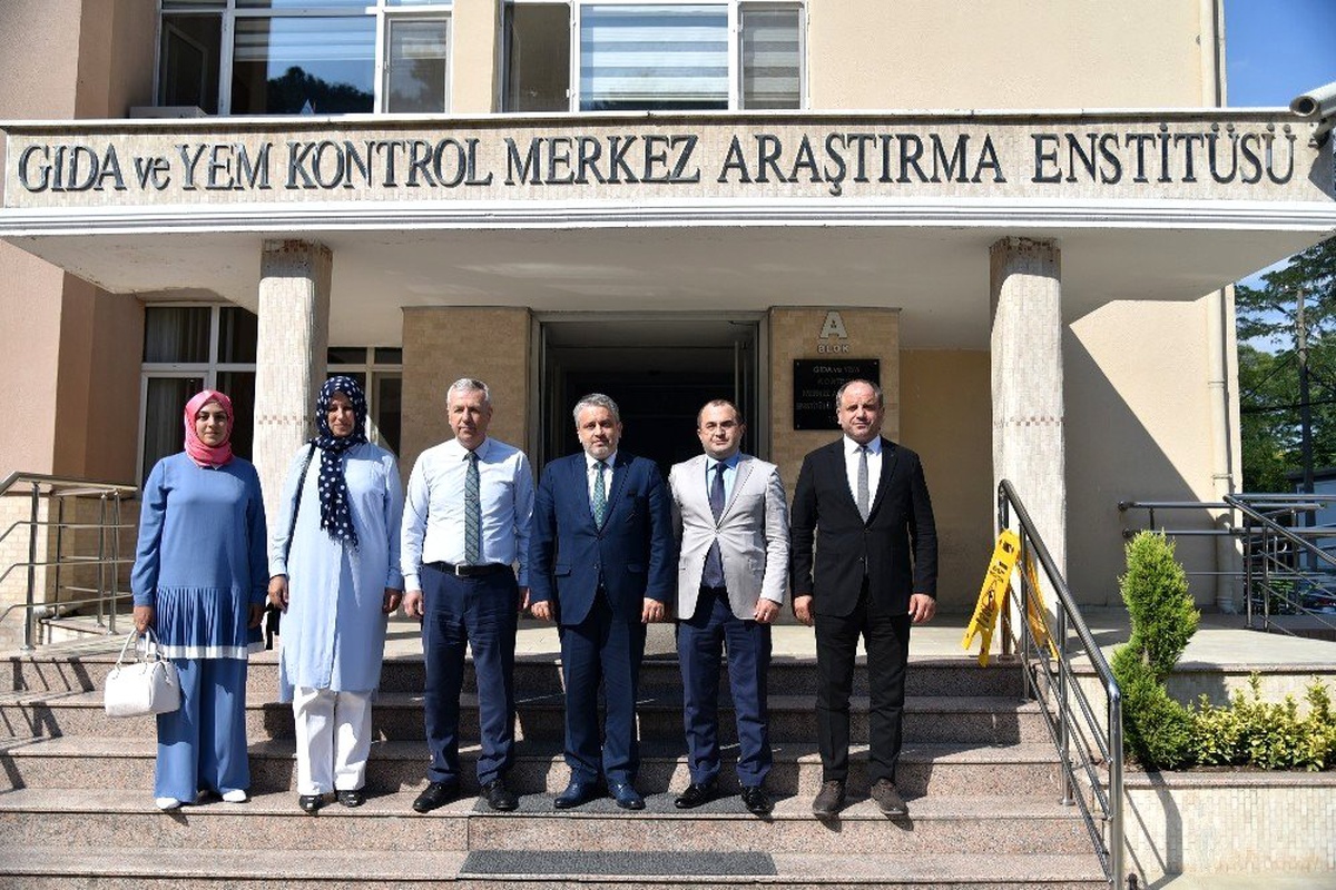 Salman: "Bursa ile Ankara arasında köprüyüz"
