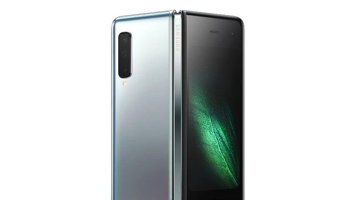 Samsung\'un ilk katlanabilir akıllı telefonu Galaxy Fold yenilenerek eylülde satışa sunuluyor