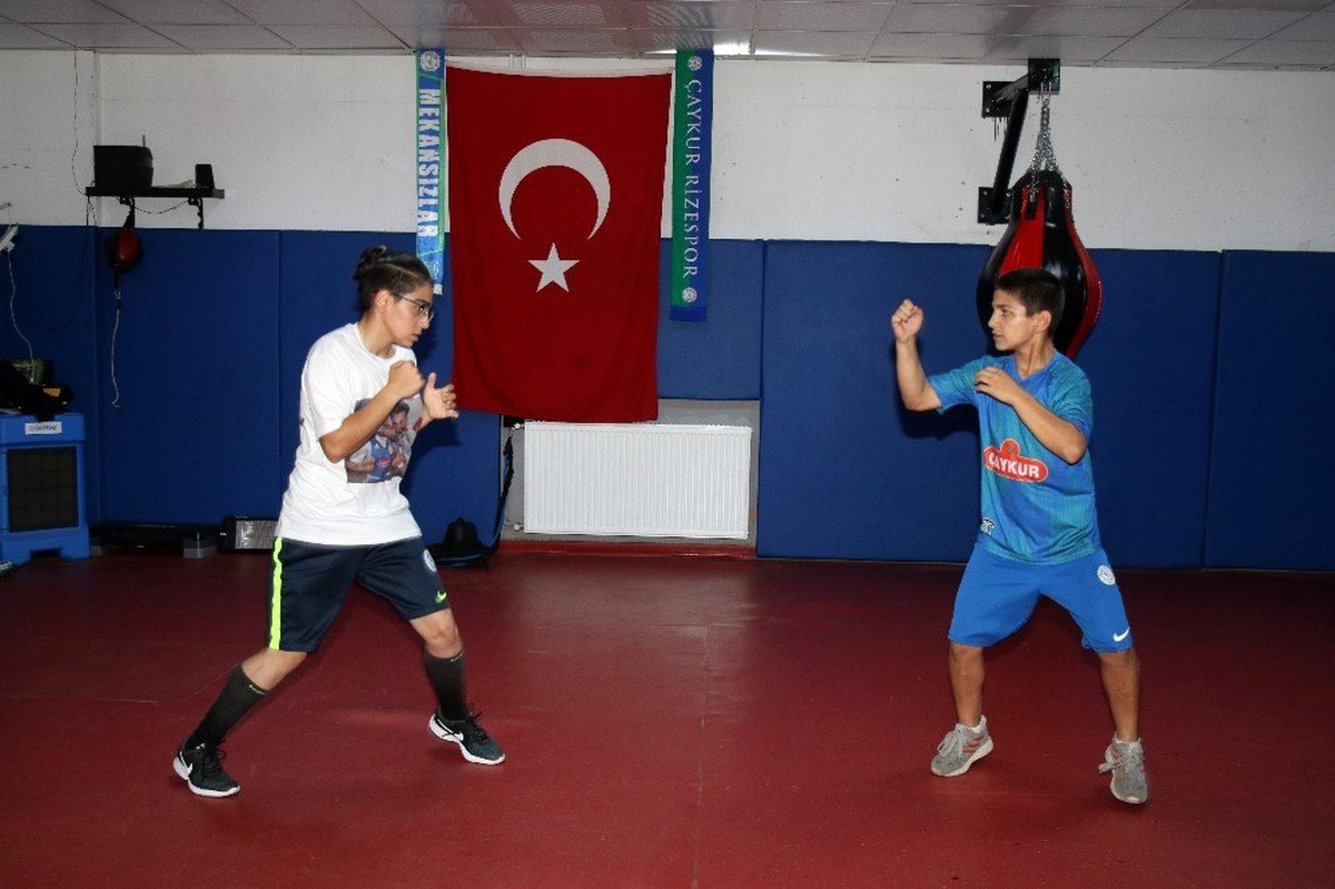 Sokakta keşfedildi, 2 altın 1 gümüş madalya kazandı
