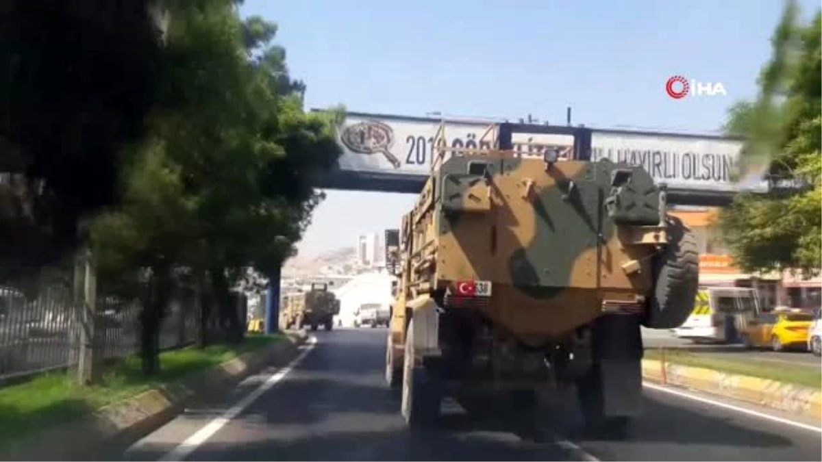 Suriye sınırına zırhlı araçlarla komando sevkiyatı
