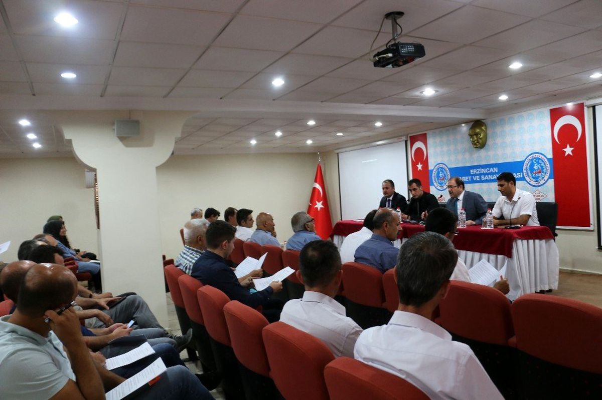 Tarım sektörünün paydaşları Erzincan\'da bir araya geldi