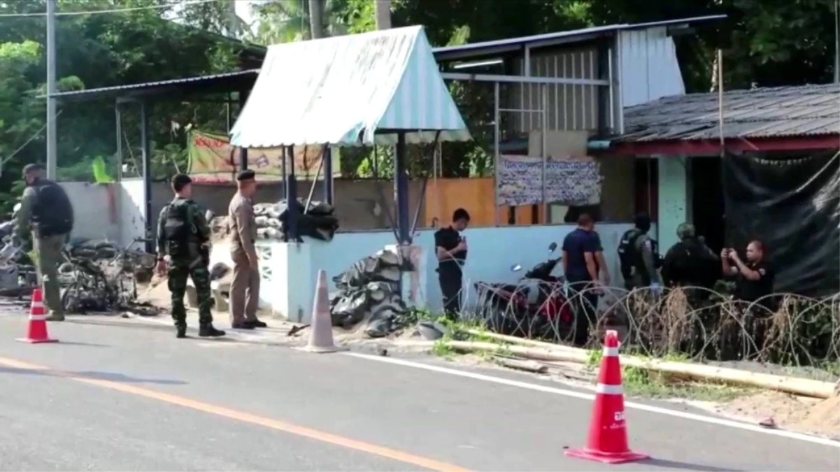 Tayland\'da askeri üsse saldırı