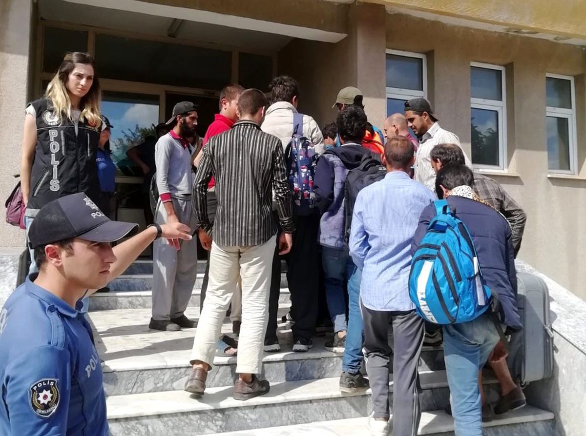 Tekirdağ\'da 40 kaçak göçmen yakalandı
