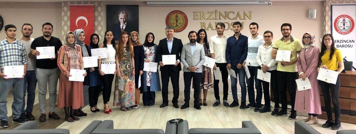 Uzlaştırmacı eğitimini başarıyla tamamlayan 25 avukata sertifikaları verildi
