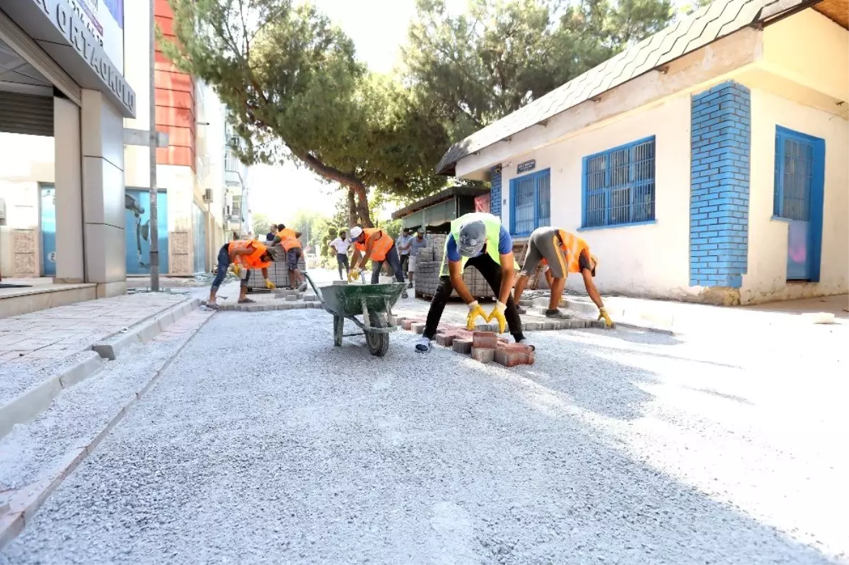 Hasanefendi Mahallesi\'nde yol çalışmalarına hız verildi