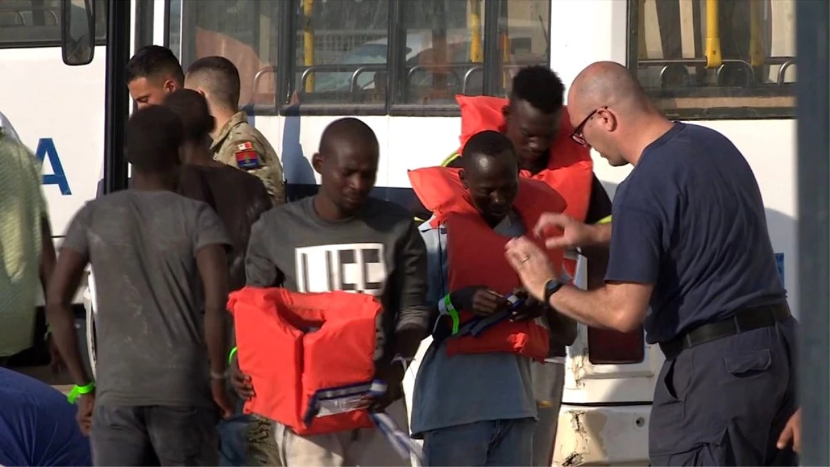 Malta\'da 76 göçmen kurtarıldı