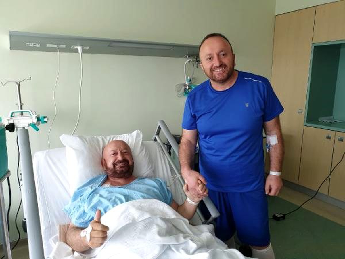 Kardeşinin böbreğiyle hayata tutundu