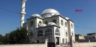 OSMANİYE CAMİYE GİREN YILAN, CEMAATİ KORKUTTU