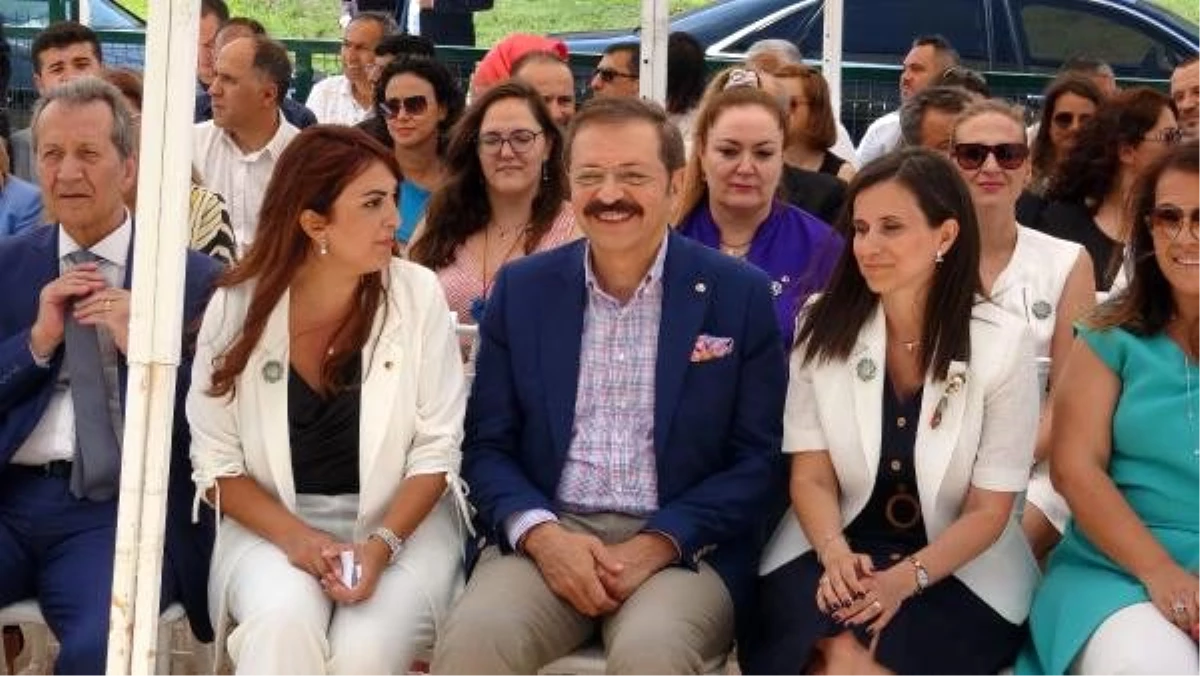 TOBB Başkanı Hisarcıklıoğlu, Kocaeli\'de açılışlara katıldı
