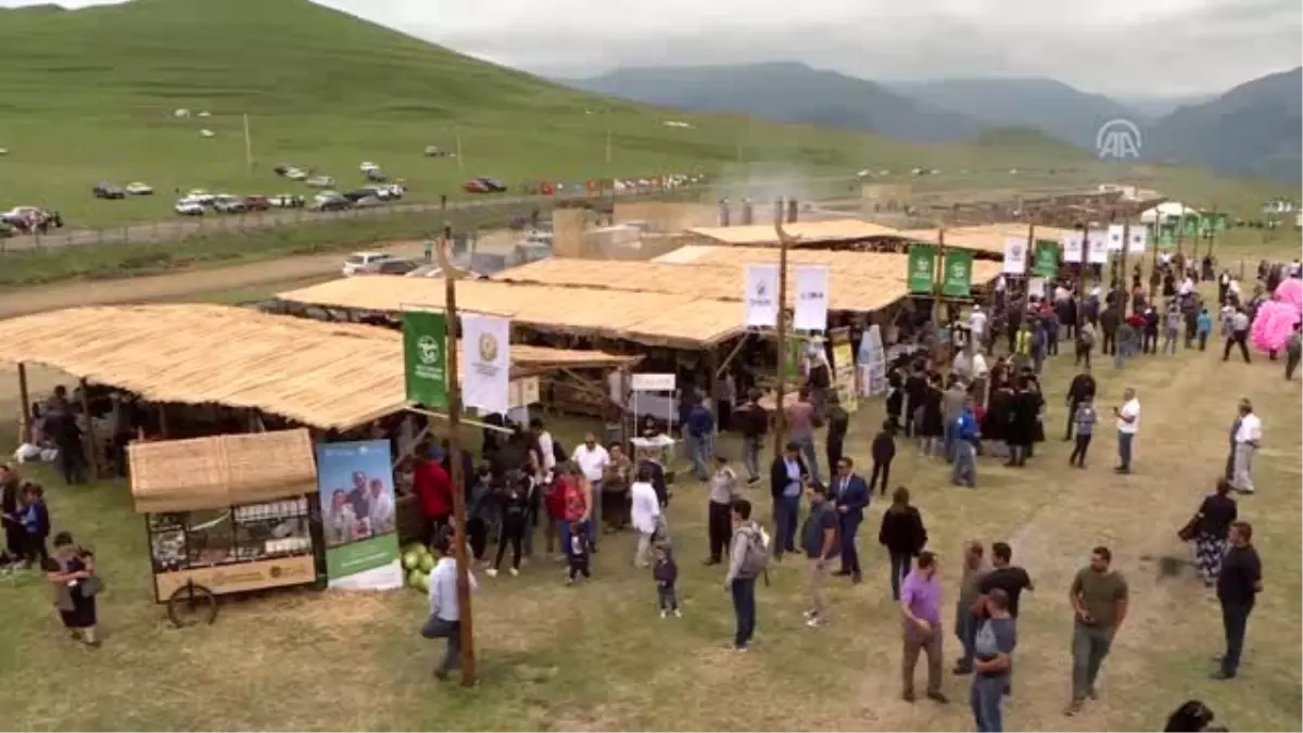 Azerbaycan\'da "Milli Yayla Festivali"