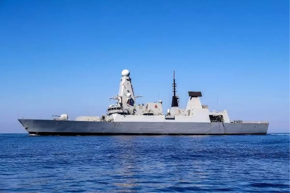 İngiltere: HMS Duncan gemimiz Hürmüz Körfezi\'nde