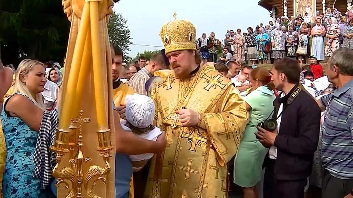 Rusya\'da 10. yüzyıldan beri Aziz Vladimir anısına devam eden gelenek: Toplu vaftiz