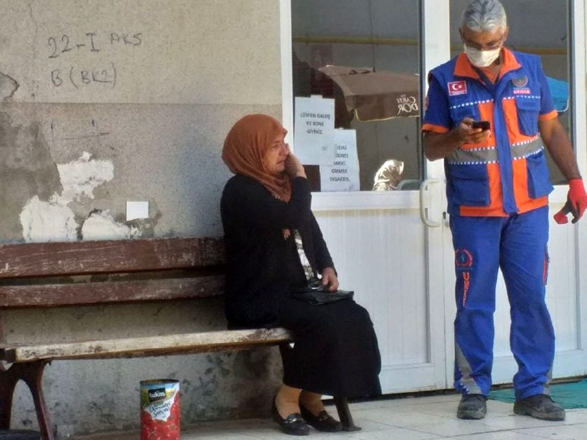 Ağıtlar gözyaşlarına karıştı