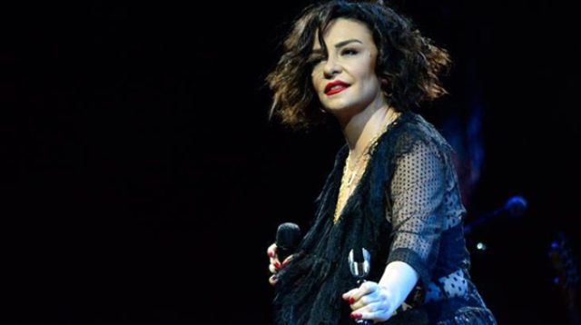 Güzel şarkıcı Fatma Turgut'tan samimi itiraf: Aldattım! - Son Dakika