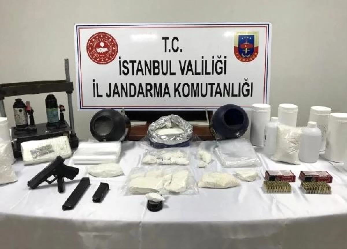 Jandarmanın uyuşturucu operasyonunda 20 kilogram kokain yakalandı