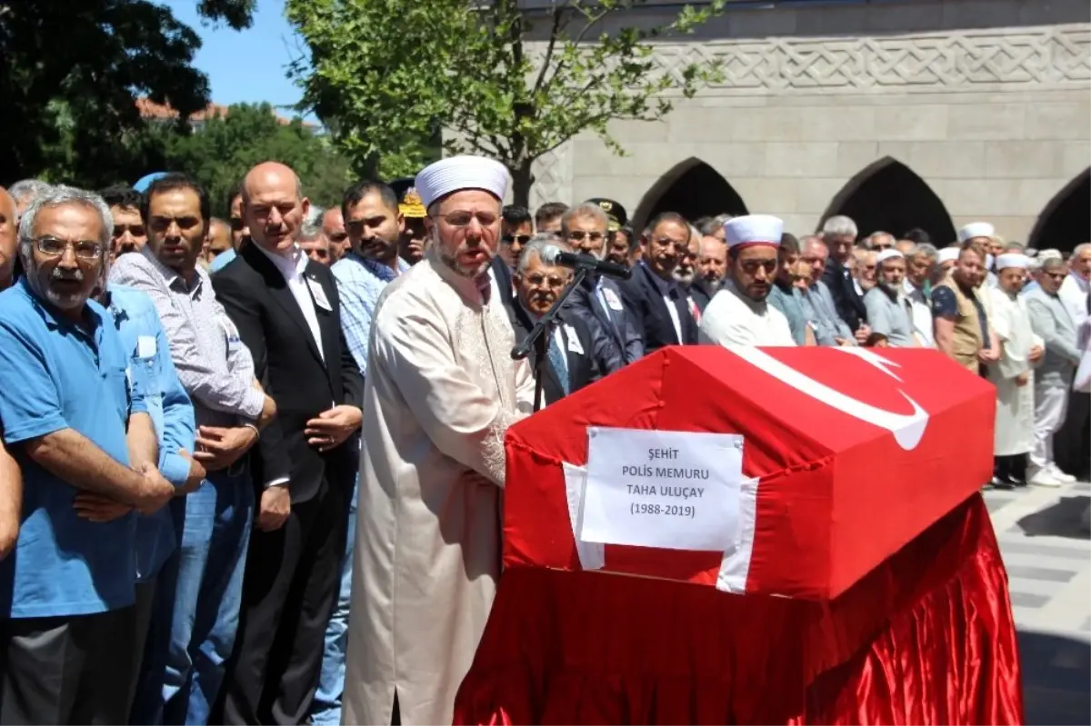 Şehit polis ailesine: "Dik durun" demiş