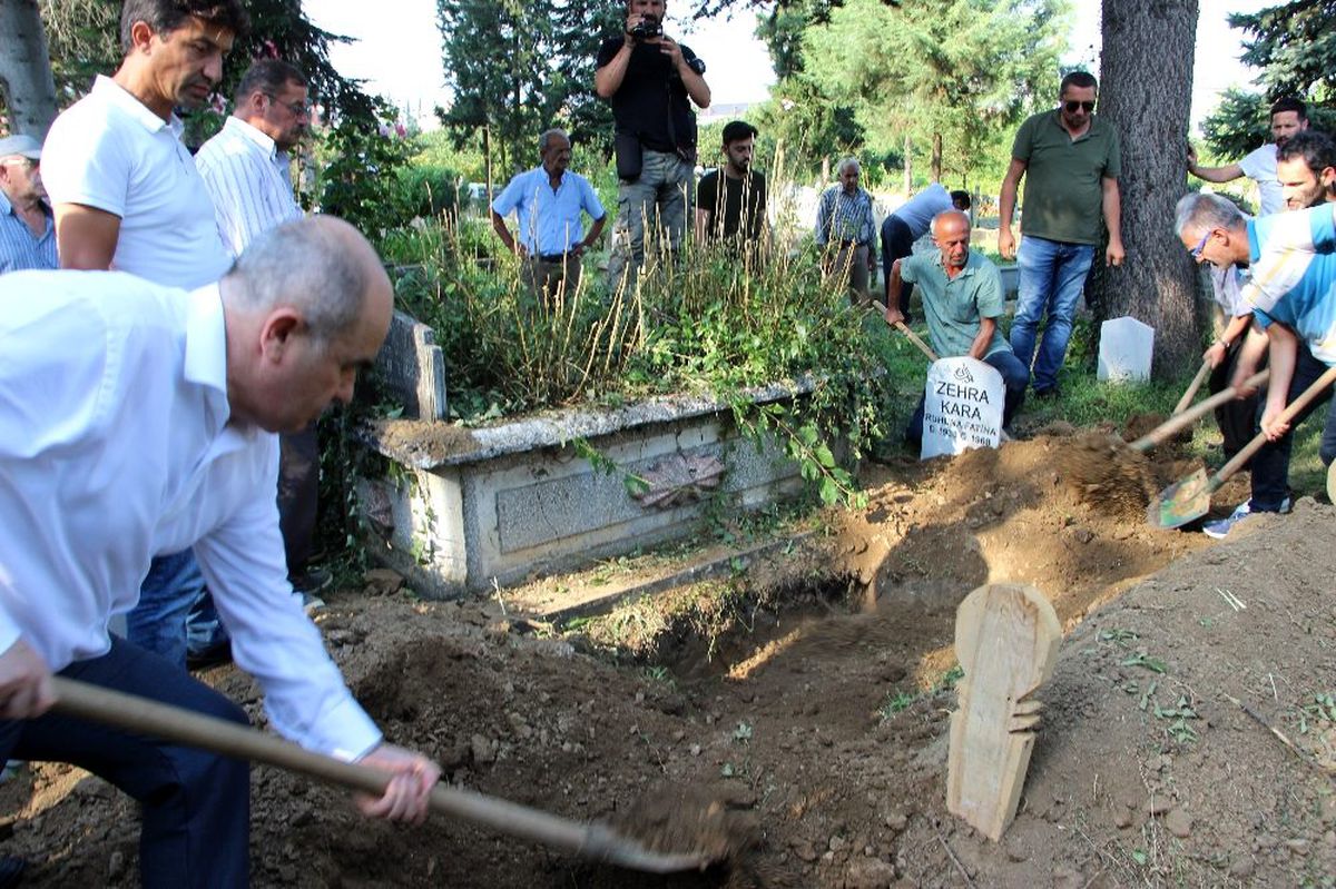 Selden 12 gün sonra bulunan minik Kağan toprağa verildi