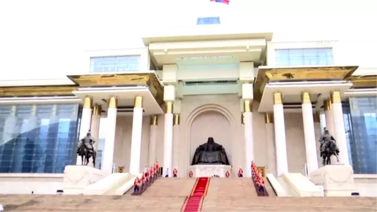 TBMM Başkanı Şentop, Moğolistan Büyük Kurul Başkanı Zandanshatar ile bir araya geldi