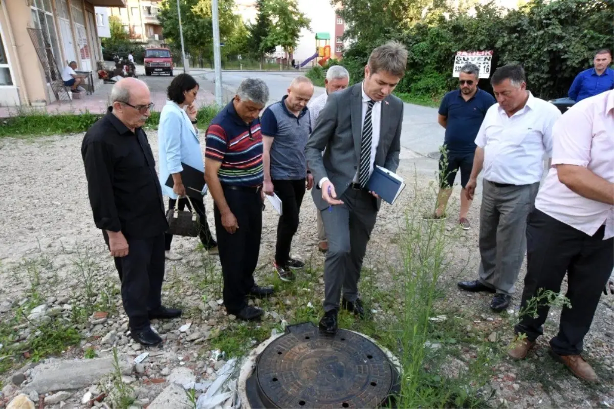 Başkan yardımcıları sahaya indi