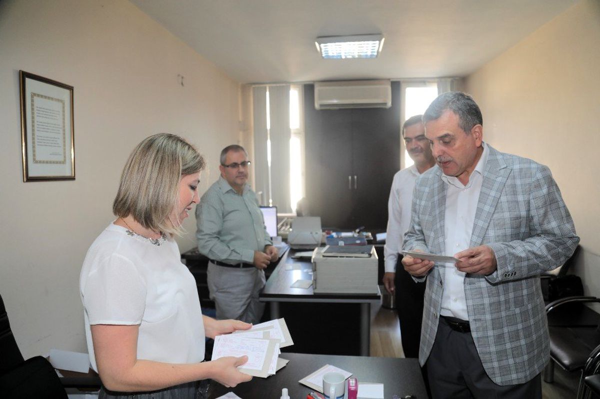 Beyazgül personelleri denetledi