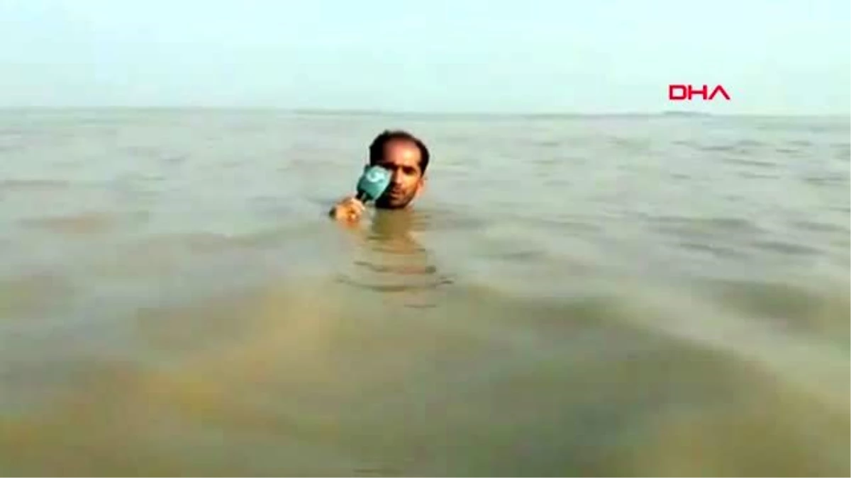 DHA DIŞ - Pakistanlı muhabirden ilginç sel anonsu