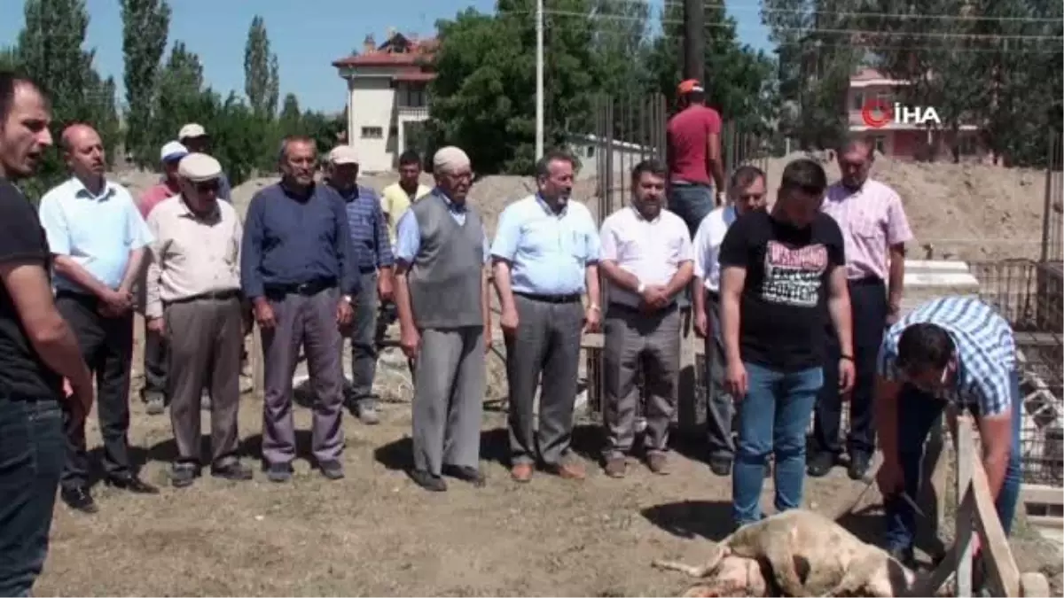 Hayırsever iş adamından 460 kişi kapasiteli cami