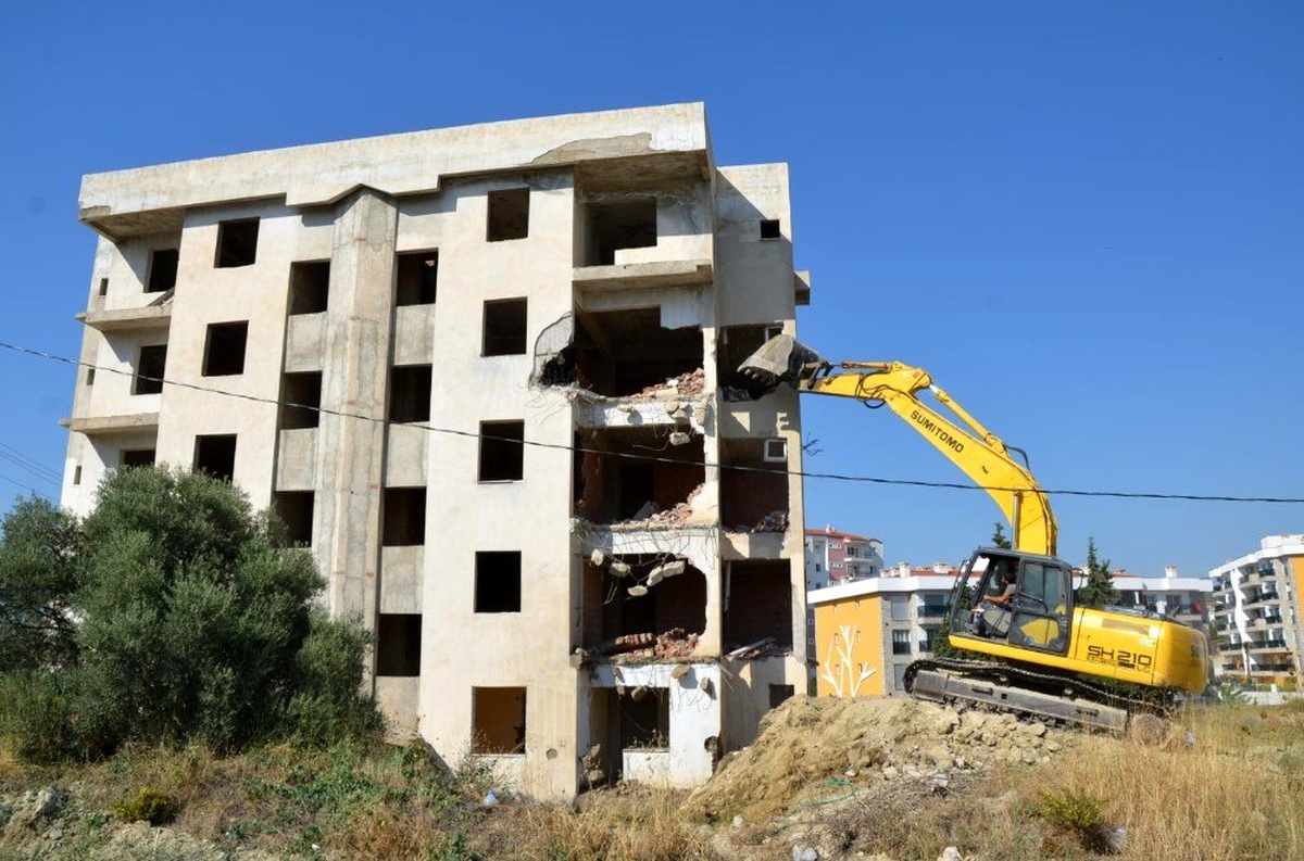 Kuşadası\'nda kentsel dönüşüm çalışmaları hız kazandı