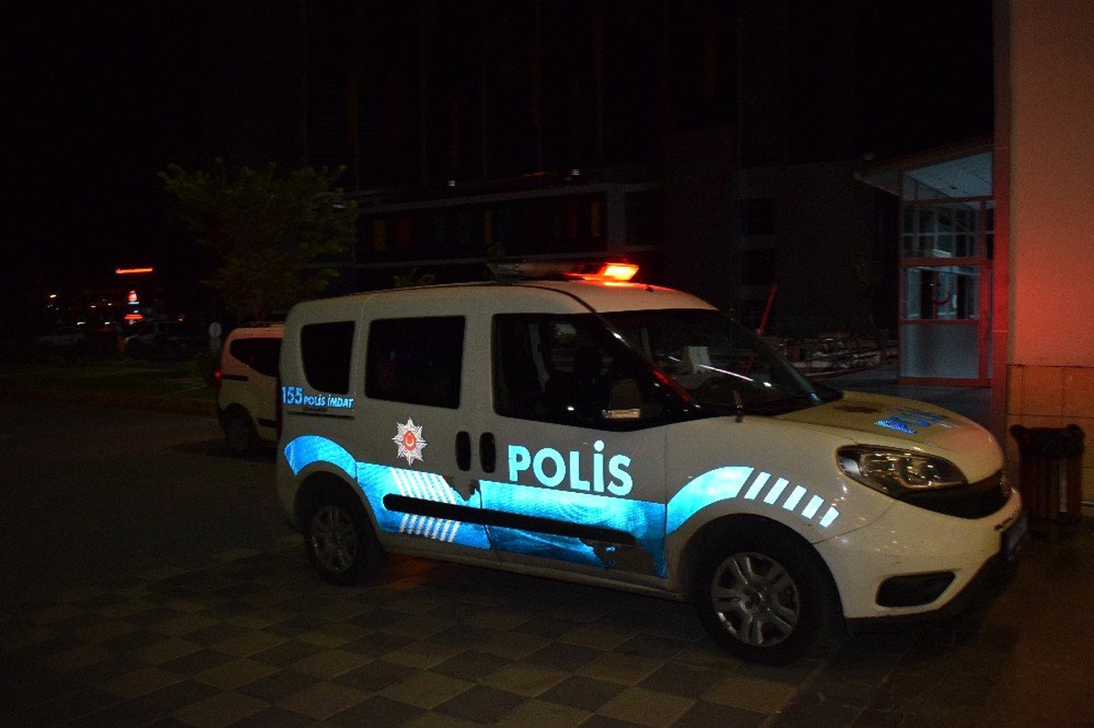Malatya\'da 30\'fazla İnşaat işçisi yemekten zehirlendi