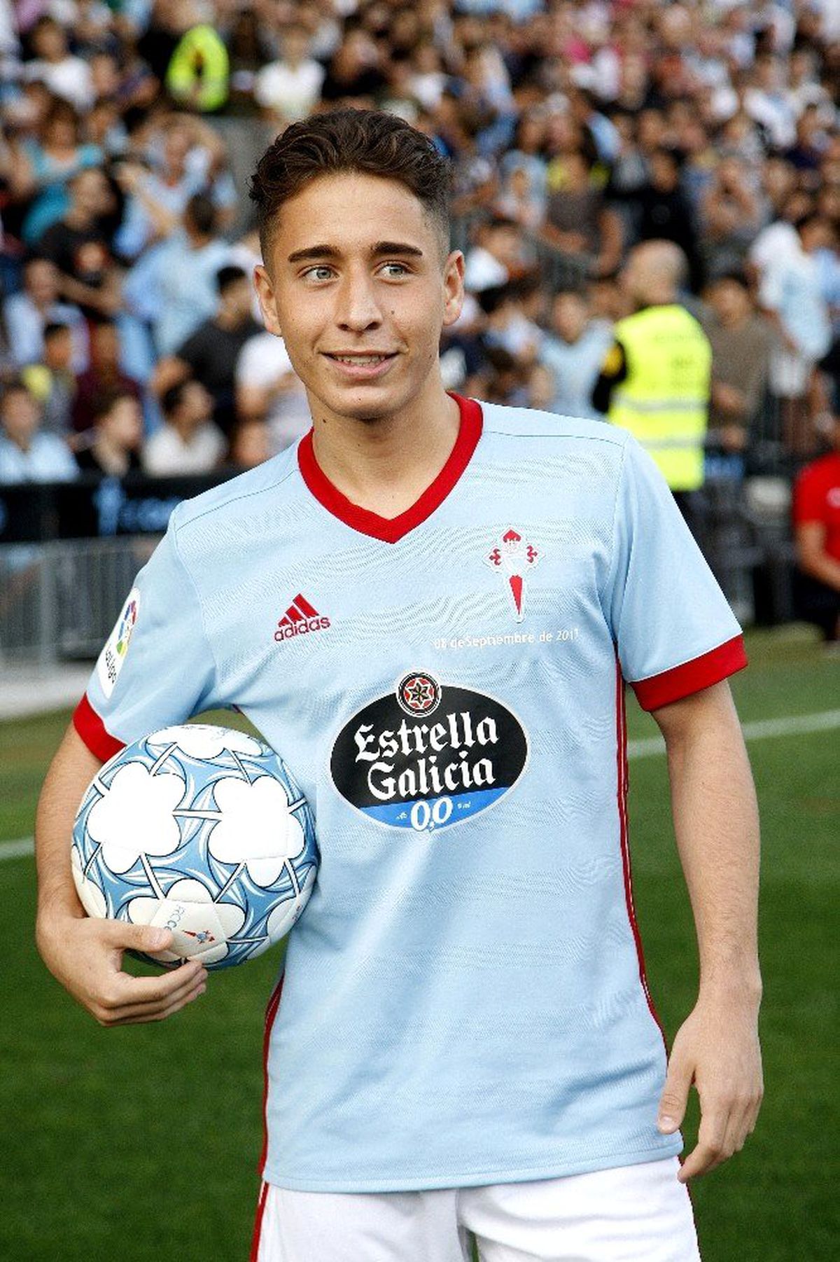 Galatasaray Emre Mor transferini açıkladı