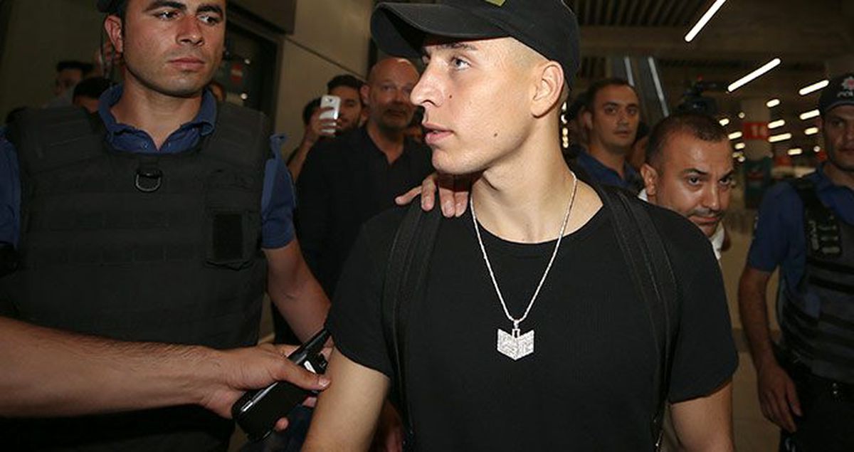 İşte Galatasaray için İstanbul'a gelen Emre Mor'un ilk sözleri!