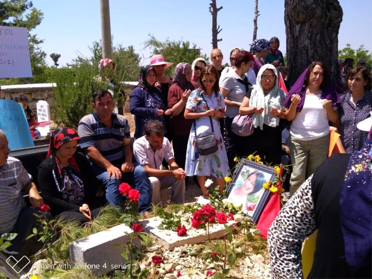 Kadınlar, kocası tarafından öldürülen Hatice Kavak için toplandı