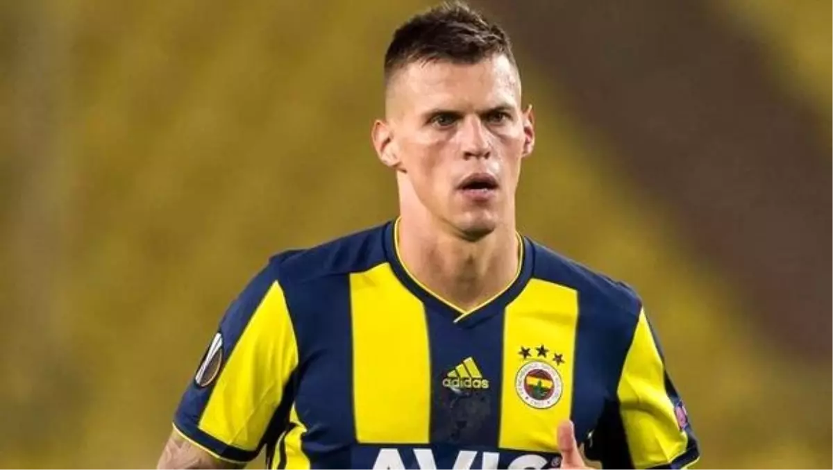 Martin Skrtel açıkladı! Fenerbahçe ve Başakşehir...