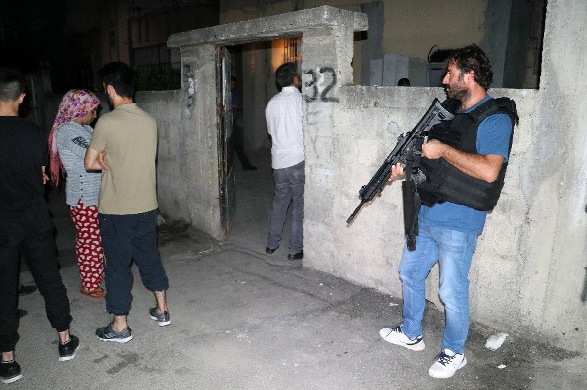Müstakil eve atılan EYP korkuttu
