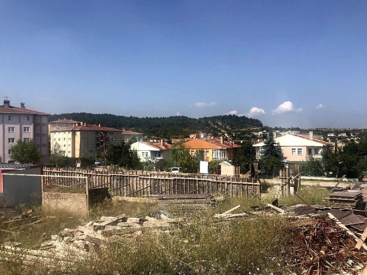 4 aydır bir çivi çakılmadı
