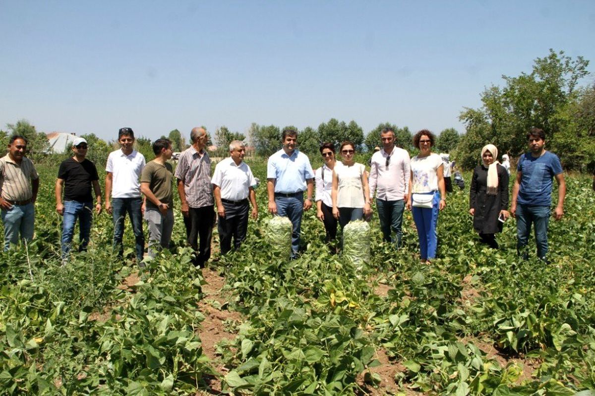 Antalyalı çiftçilerden Gevaş\'a ziyaret