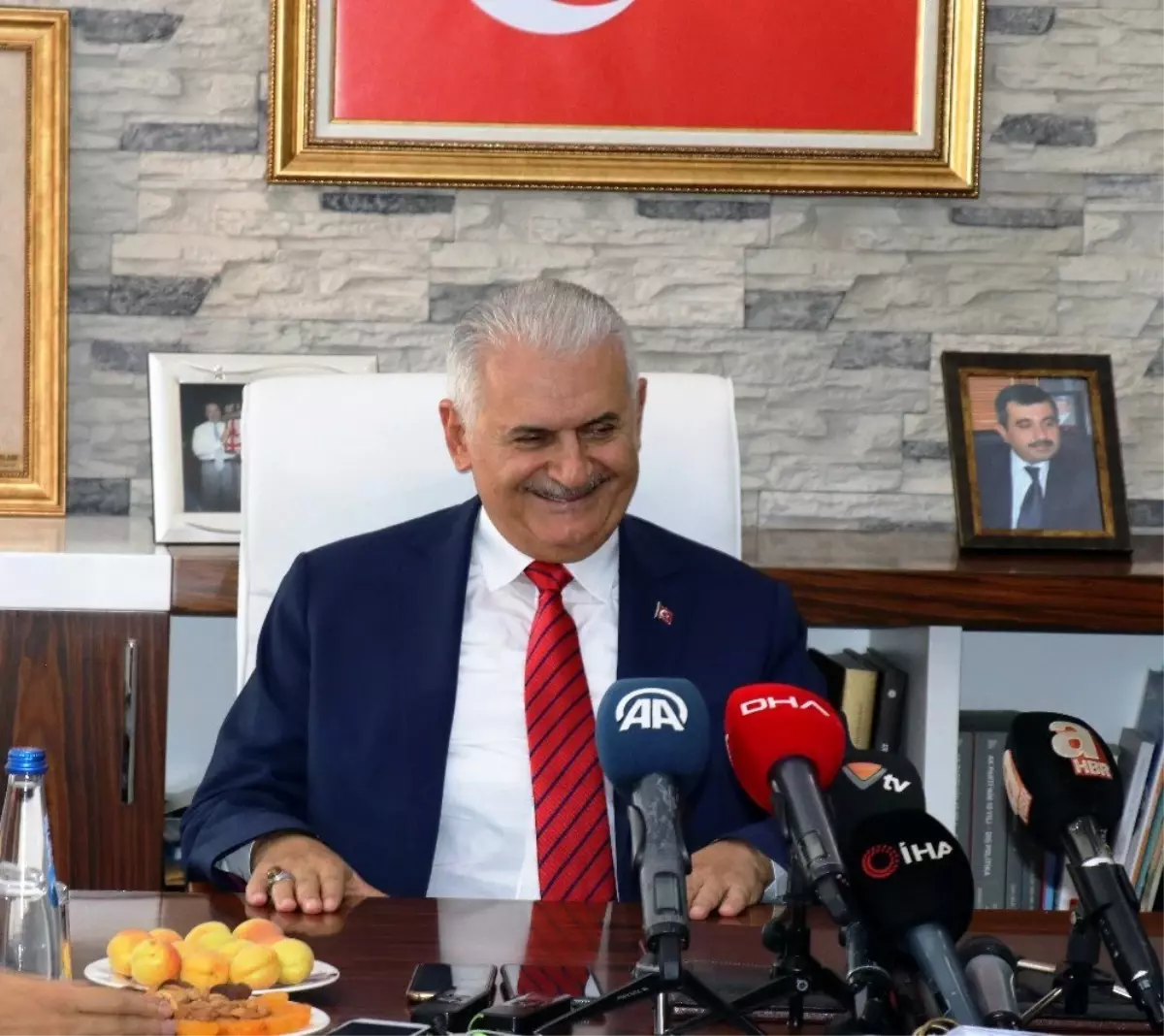 Binali Yıldırım\'dan belediyelerdeki akraba atamaları değerlendirmesi