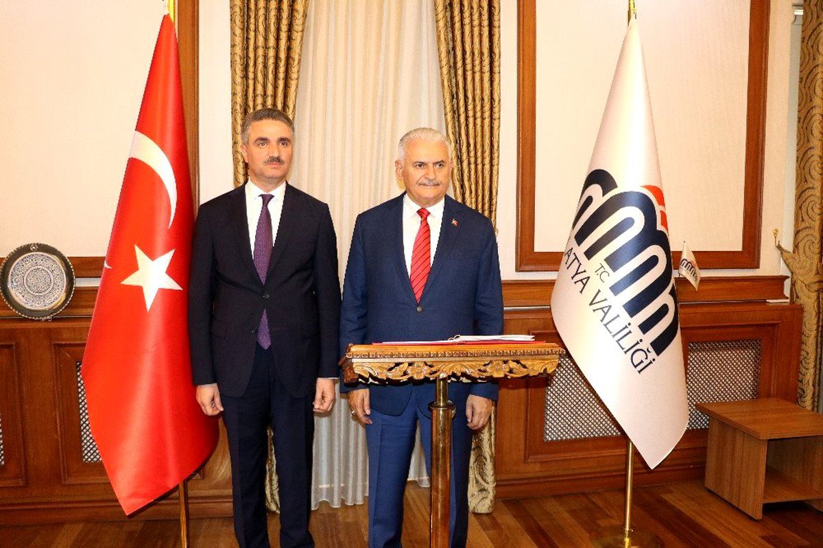 Binali Yıldırım Malatya Valiliğini ziyaret etti
