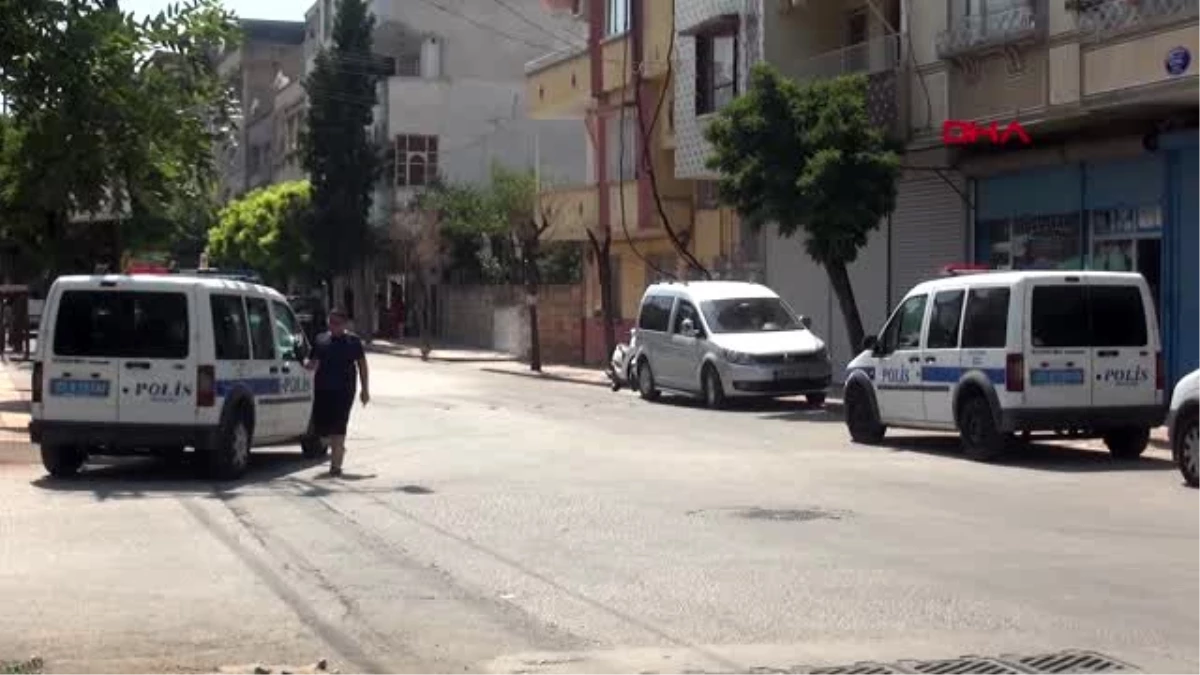 GAZİANTEP İş yeri önünde otururken otomobilden açılan ateşle yaralandı