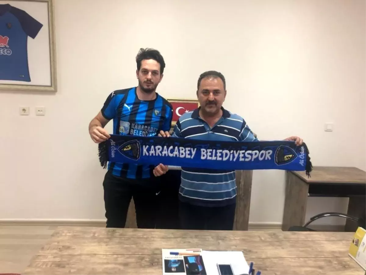 Karacabey Belediyespor transfere doymuyor